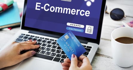 Podatki i VAT przy sprzedaży na Amazon: rejestracja, VAT-OSS i FBA